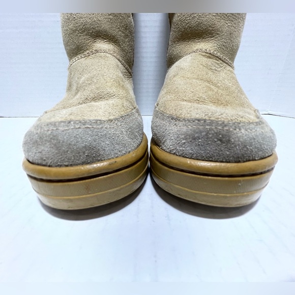 UGG Australia 5340 Tall Braid Winter Boots - Picture 7 of 14